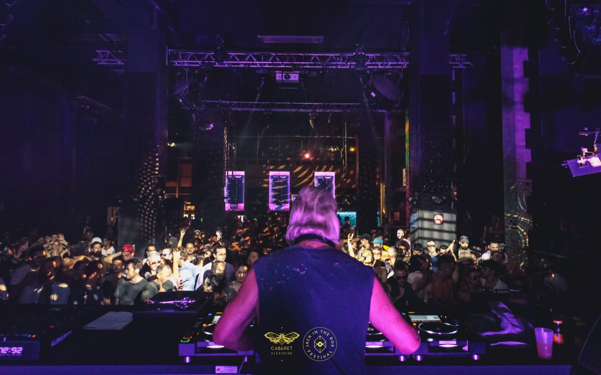 Los mejores lugares para fiesta techno en Marsella 10 Les meilleurs lieux de soirée techno à Marseille - Cabaret aleatoire soirée techno à marseille - Tenue de festival