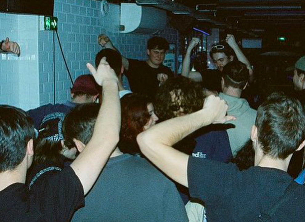 5 Les meilleurs lieux de soirées techno à Toulouse - La station soirées techno toulouse - Tenue de festival
